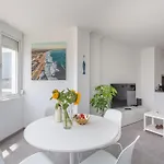 Beguest Beachfront Caparica Lisbon * 卡帕里卡海岸