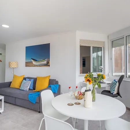 Beguest Beachfront Caparica Lisbon *