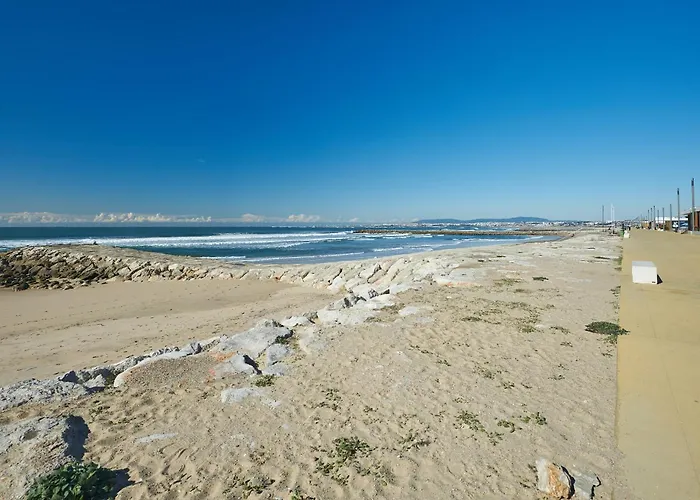 アパート Beguest Beachfront Caparica Lisbon *