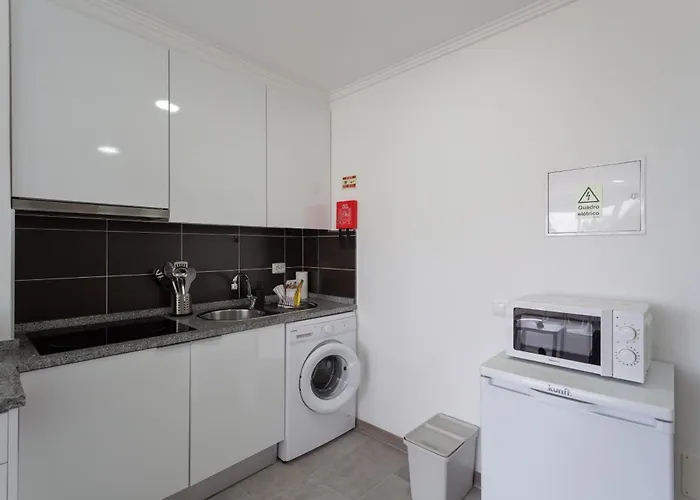 Beguest Beachfront Caparica Lisbon コスタ・ダ・カパリカ